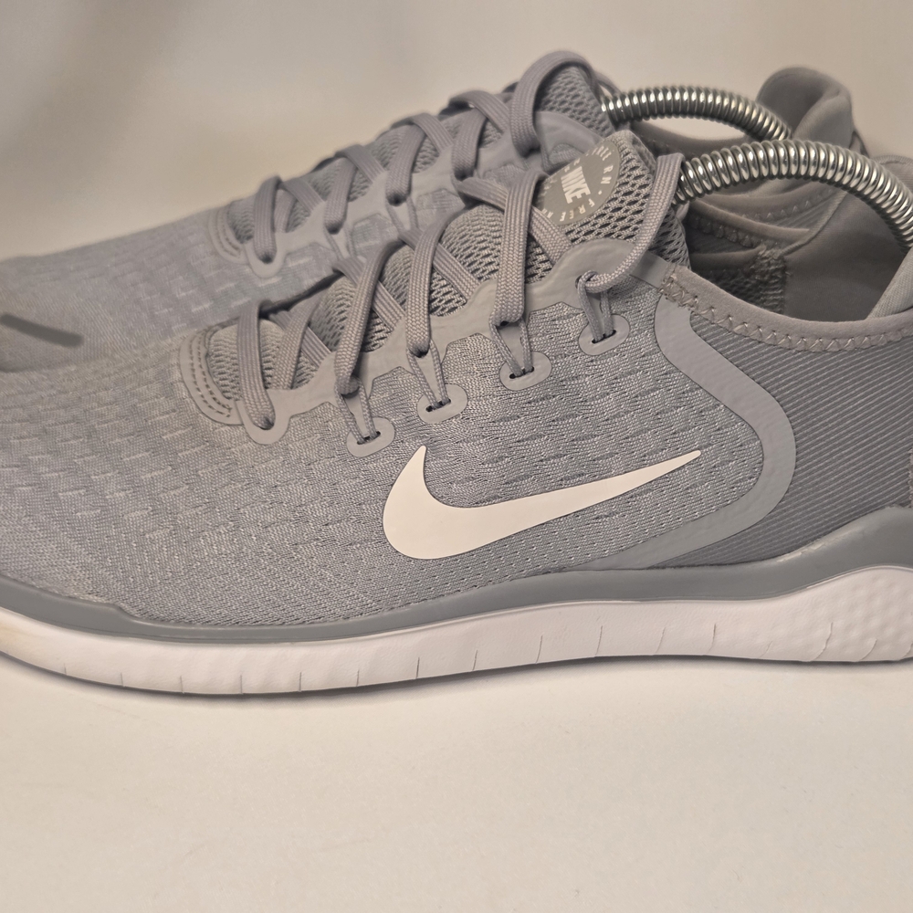 Nike Grey Lightweight Running Sneakers - White Swoosh